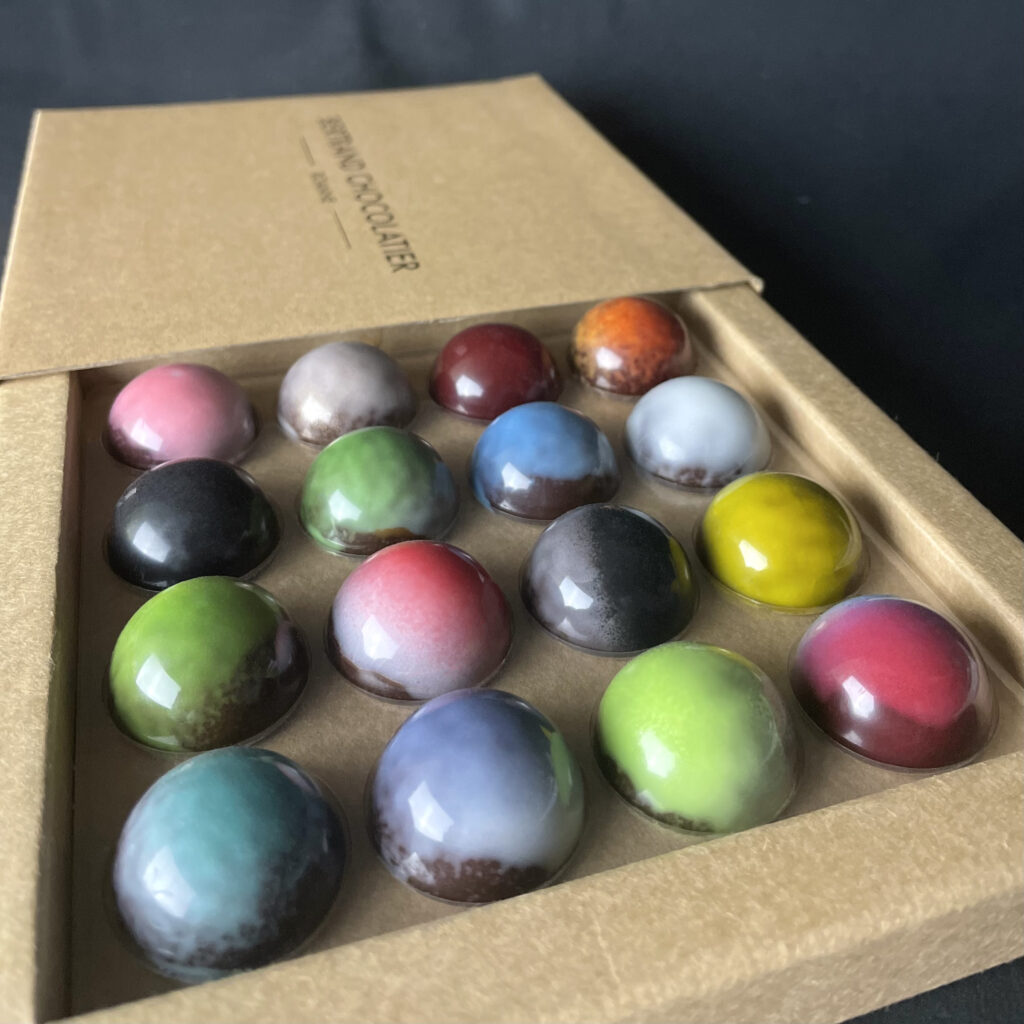 coffret-16-domes-profilé