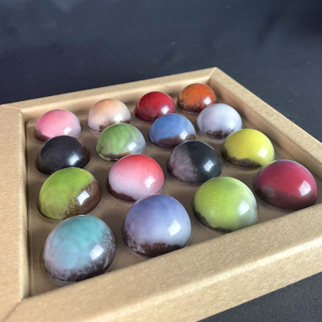 coffret-16-domes-zoom