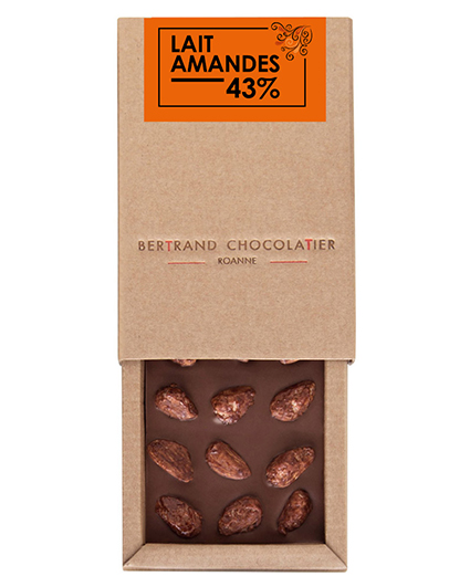 Tablette chocolat lait amandes - Bertrand Chocolatier