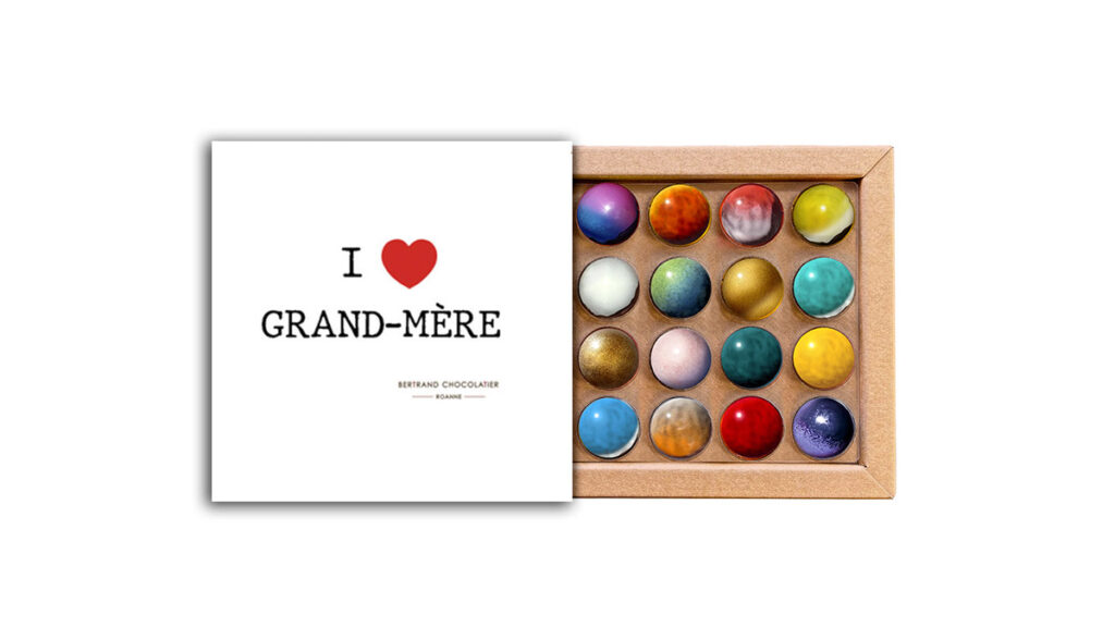 Coffret 16 dômes I love grand-mère